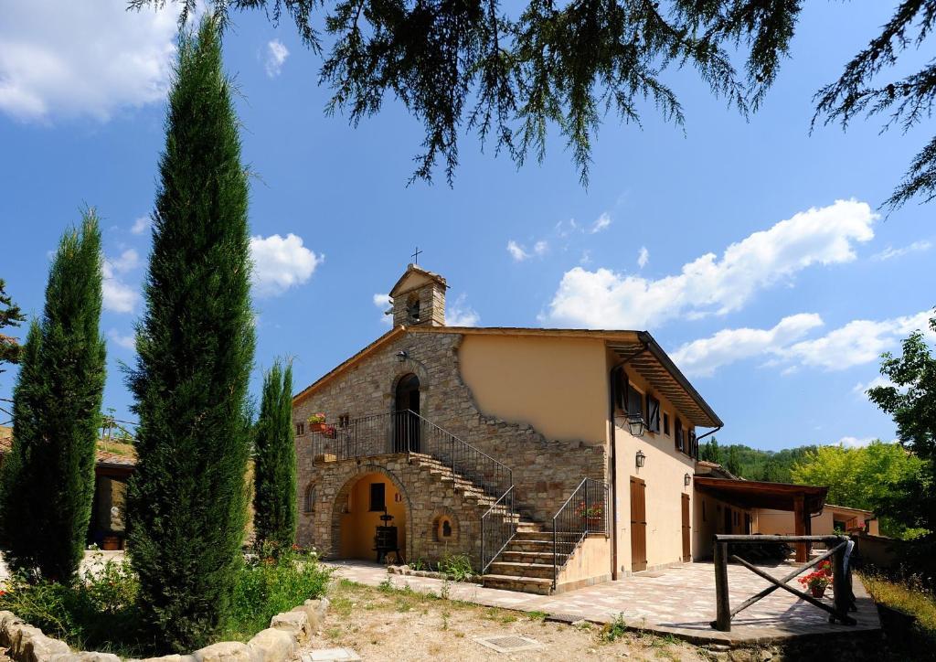 Gasthaus Le Querce Di Assisi Piano Delle Pieve Exterior foto
